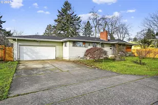 4715 SE 94th Ave, Portland, OR 97266 - Photo 1