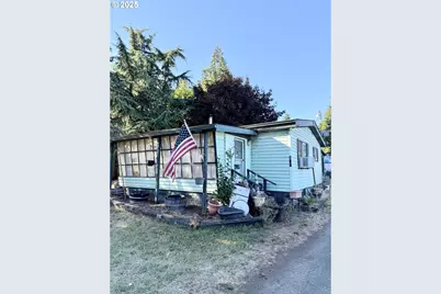 392 NW Main St, Willamina, OR 97396 - Photo 1