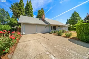 1055 NW Jackson St, Hillsboro, OR 97124 - Photo 1