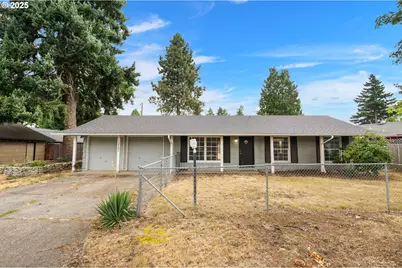 15721 SE Mill St, Portland, OR 97233 - Photo 1