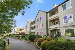 5110 S Landing Dr, Portland, OR 97239 - Photo 1