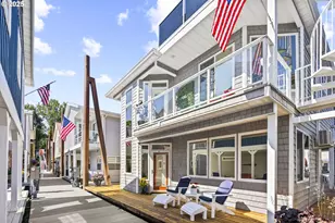 17809 NE Marine Dr, Portland, OR 97230 - Photo 1