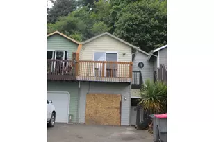1316 Olney Ave, Astoria, OR 97103 - Photo 1
