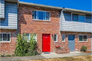 1720 NE Hogan Dr, Gresham, OR 97030 - Photo 1
