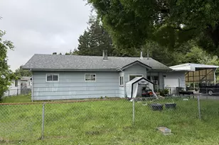 530 Kings Ave, Lakeside, OR 97449 - Photo 1