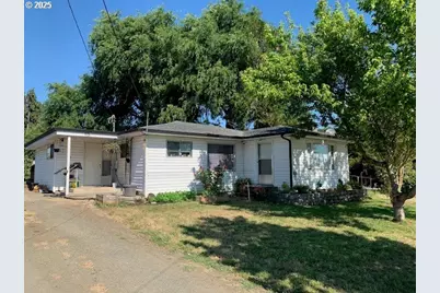 50 NE Ronald St, Winston, OR 97496 - Photo 1