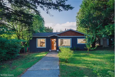 4611 SW Vacuna St, Portland, OR 97219 - Photo 1