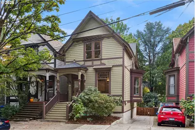 1916 SW Madison St, Portland, OR 97205 - Photo 1