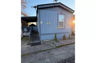 Athena Ln, Roseburg, OR 97470 - Photo 1