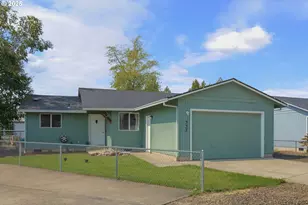 337 S Grove Ln, Sutherlin, OR 97479 - Photo 1