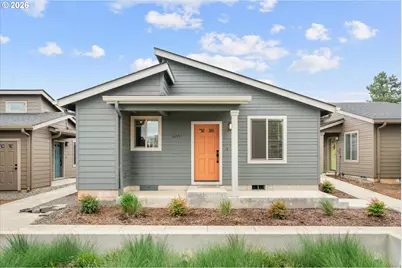 12270 Meadowlawn Dr, Oregon City, OR 97045 - Photo 1