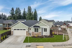 912 NW 26th Wy, Battle Ground, WA 98604 - Photo 1