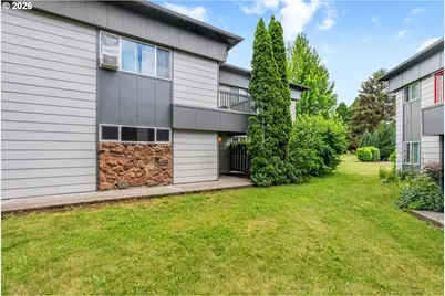917 Pacific Ave #6, Hood River, OR 97031 - Photo 1