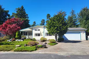 444 Sherwood Loop, Florence, OR 97439 - Photo 1