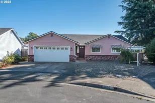 1666 NW Jennifer Ct, Roseburg, OR 97471 - Photo 1