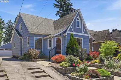 4202 NE Cesar E Chavez Blvd, Portland, OR 97211 - Photo 1