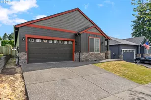 31070 NW Kaybern St, North Plains, OR 97133 - Photo 1