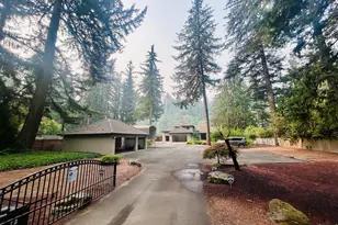 28446 Historic Columbia Ri Hwy, Troutdale, OR 97060 - Photo 1