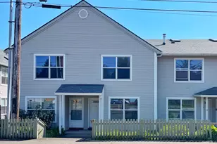14134 E Burnside St, Portland, OR 97233 - Photo 1