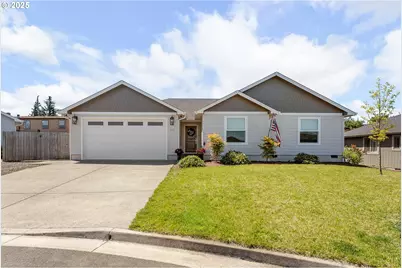 395 Brady Ln, Roseburg, OR 97471 - Photo 1