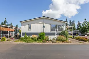 18485 SW Pacific Dr, Tualatin, OR 97062 - Photo 1