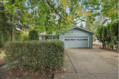 245 NE 4th Ave, Hillsboro, OR 97124 - Photo 1