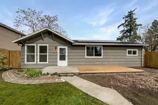 6923 SE Nehalem St, Portland, OR 97206 - Photo 1