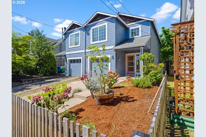 4739 NE 15th Ave, Portland, OR 97211 - Photo 1