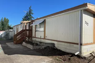 217 Saddle Butte Ln, Roseburg, OR 97470 - Photo 1