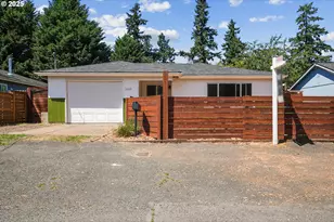 6135 SE Lambert St, Portland, OR 97206 - Photo 1