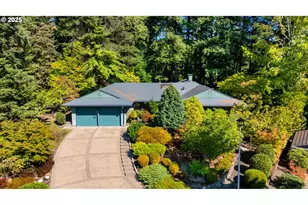 2820 SW Garden View Pl, Portland, OR 97225 - Photo 1