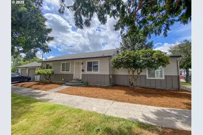 800 S 6th Ave, Kelso, WA 98626 - Photo 1