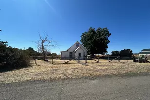 12 E 2nd St, Bickleton, WA 99322 - Photo 1