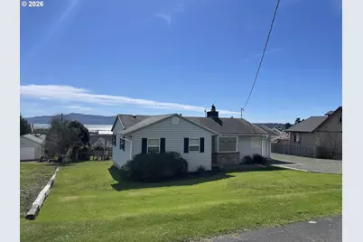 805 Birch Ave, Garibaldi, OR 97118 - Photo 1