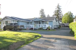 910 Easy St, Brookings, OR 97415 - Photo 1