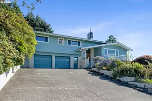 6145 Grandview Heights, Tillamook, OR 97141 - Photo 1