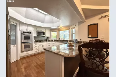 961 Helen Ln, Brookings, OR 97415 - Photo 10