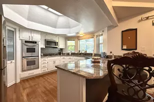 961 Helen Ln, Brookings, OR 97415 - Photo 10