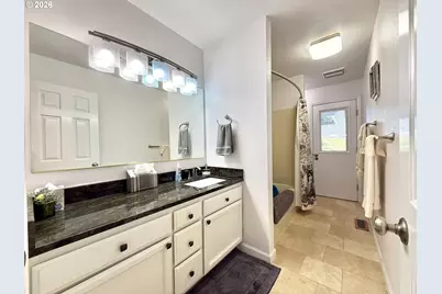 961 Helen Ln, Brookings, OR 97415 - Photo 18