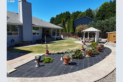 961 Helen Ln, Brookings, OR 97415 - Photo 2