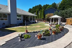 961 Helen Ln, Brookings, OR 97415 - Photo 2