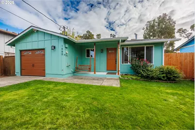 1660 34th St, Florence, OR 97439 - Photo 1
