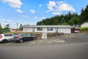 1002 Cedar St, Kalama, WA 98625 - Photo 1
