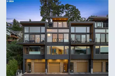 317 Sherman Ave #2, Hood River, OR 97031 - Photo 1