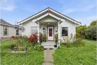 615 Willow St, Myrtle Point, OR 97458 - Photo 1