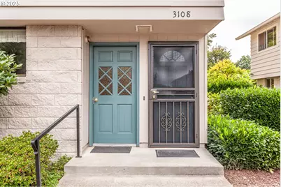 3108 SE Chestnut St, Milwaukie, OR 97267 - Photo 1