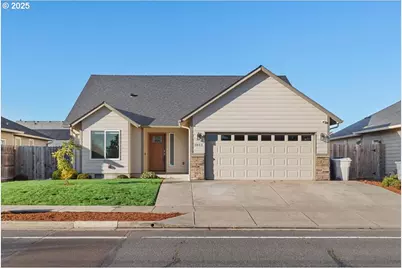 3013 21st Ave, Albany, OR 97322 - Photo 1