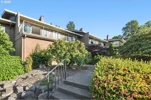 46 Condolea Ct, Lake Oswego, OR 97035 - Photo 1