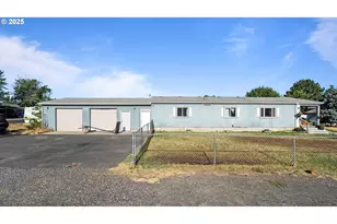 355 N 1st St, Irrigon, OR 97844 - Photo 1