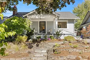3247 NE Davis St, Portland, OR 97232 - Photo 1